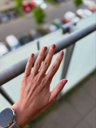 Odstín Dusty Rose patří k vašim favoritům 🌸🥳 🔘 Všechny dostupné odstíny našich slupovacích laků najdete na WWW.ELLOA.CZ ☑️...